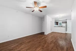 6810 Deatonhill Dr, Austin, TX 78745 - Photo 7