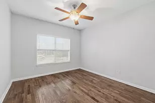 6810 Deatonhill Dr, Austin, TX 78745 - Photo 21