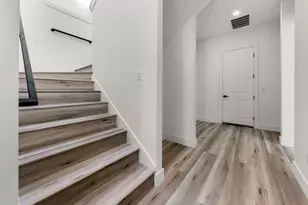 301 N Cougar Ave, Cedar Park, TX 78613 - Photo 23