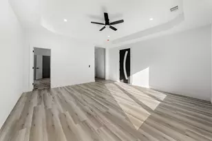 301 N Cougar Ave, Cedar Park, TX 78613 - Photo 17
