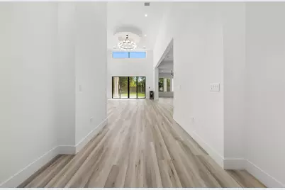 301 N Cougar Avenue, Cedar Park, TX 78613 - Photo 5