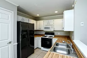 806 Sunny Ln, Cedar Park, TX 78613 - Photo 5