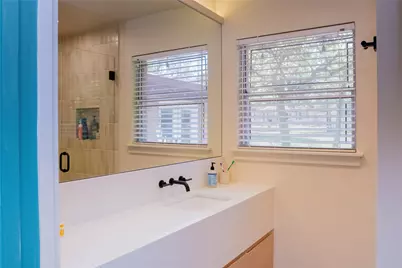 205 W Covington Drive, Austin, TX 78753 - Photo 15