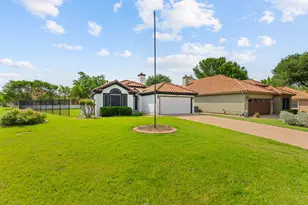 30388 Ledgemont Ln, Georgetown, TX 78628 - Photo 1