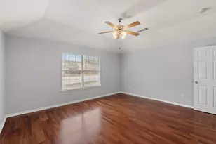 30388 Ledgemont Ln, Georgetown, TX 78628 - Photo 17