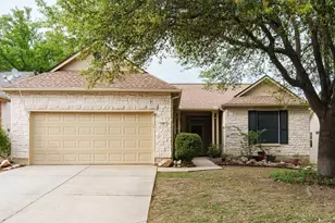124 Dewberry Dr, Georgetown, TX 78633 - Photo 3