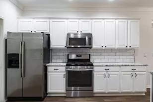 124 Dewberry Dr, Georgetown, TX 78633 - Photo 9