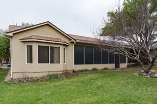 124 Dewberry Dr, Georgetown, TX 78633 - Photo 21
