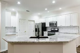 124 Dewberry Dr, Georgetown, TX 78633 - Photo 9