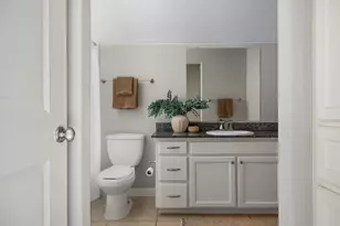 1105 Travis Heights Blvd, Austin, TX 78704 - Photo 15
