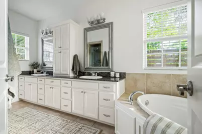 1105 Travis Heights Boulevard, Austin, TX 78704 - Photo 13