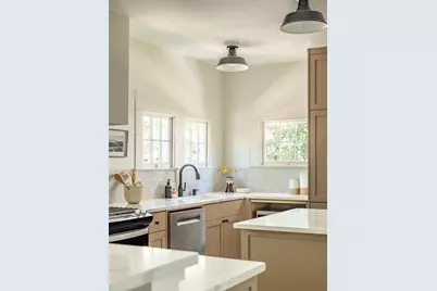 1105 Travis Heights Boulevard, Austin, TX 78704 - Photo 11