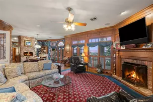 12 Hedge Ln, Austin, TX 78746 - Photo 7