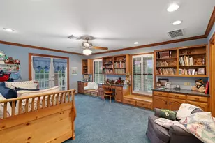 12 Hedge Ln, Austin, TX 78746 - Photo 15