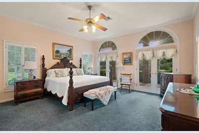 12 Hedge Lane, Austin, TX 78746 - Photo 17