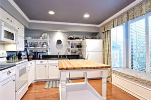 120 World of Tennis Sq, Lakeway, TX 78738 - Photo 9