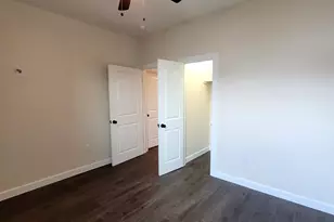 750 S Main St, Lockhart, TX 78644 - Photo 13