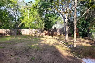 750 S Main St, Lockhart, TX 78644 - Photo 29