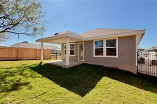 12424 St Thomas Dr, Del Valle, TX 78617 - Photo 5
