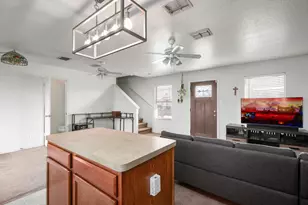 643 Northlake Dr, New Braunfels, TX 78130 - Photo 1