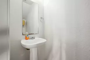 643 Northlake Dr, New Braunfels, TX 78130 - Photo 7