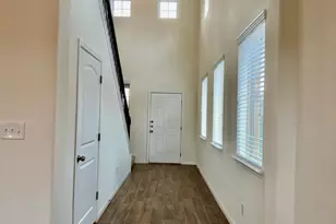 417 Cinnamon Teal Ln, Leander, TX 78641 - Photo 3