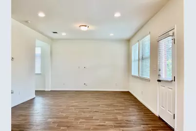 417 Cinnamon Teal Lane, Leander, TX 78641 - Photo 5