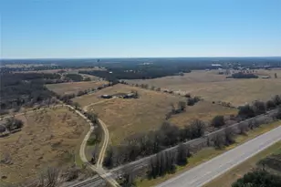 915 State Hwy 95 Hwy N, Elgin, TX 78621 - Photo 13