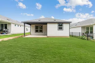 1010 Martingale St, Georgetown, TX 78633 - Photo 19