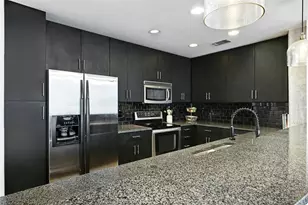 360 Nueces St, Austin, TX 78701 - Photo 9