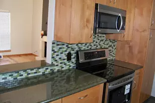 802 S 1st St, Austin, TX 78704 - Photo 3