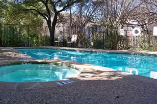 802 S 1st St, Austin, TX 78704 - Photo 15