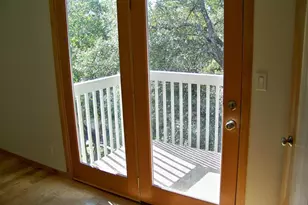 802 S 1st St, Austin, TX 78704 - Photo 7