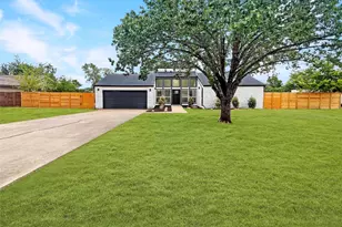 141 Ridgecrest Rd, Georgetown, TX 78628 - Photo 5