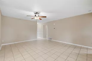 7404 Bucknell Dr, Austin, TX 78723 - Photo 13