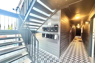 201 Academy Dr, Austin, TX 78704 - Photo 23