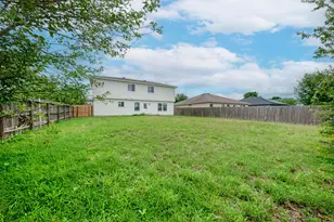 125 Holland St, Hutto, TX 78634 - Photo 39