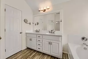 65 White Magnolia Cir, Lakeway, TX 78734 - Photo 23