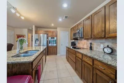 21201 Kiowa Cove, Lago Vista, TX 78645 - Photo 11