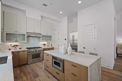 2704 Estonia Path, Austin, TX 78741 - Photo 13