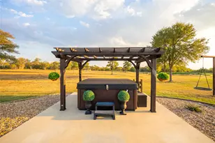 1000 Oil Field Rd, Lockhart, TX 78644 - Photo 11