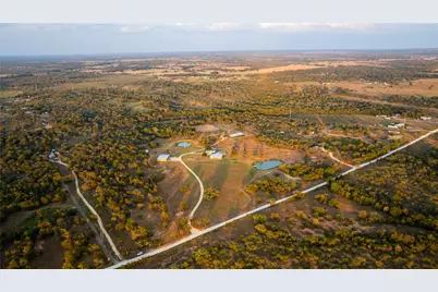000 Oil Field Road, Lockhart, TX 78644 - Photo 3