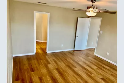 325 Brown Street, Hutto, TX 78634 - Photo 13