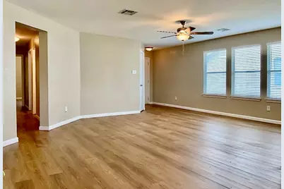 325 Brown Street, Hutto, TX 78634 - Photo 5