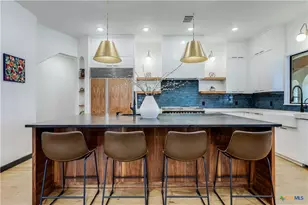 18725 Angel Mountain Dr, Leander, TX 78641 - Photo 9