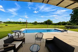 972 Co Rd 335, Rockdale, TX 76567 - Photo 7