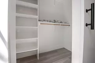 122 Havana St, Austin, TX 78704 - Photo 17