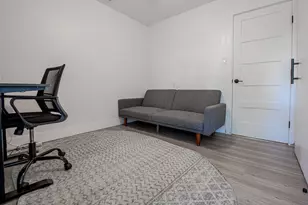 122 Havana St, Austin, TX 78704 - Photo 11