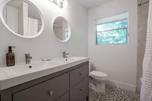 122 Havana St, Austin, TX 78704 - Photo 13