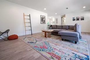 122 Havana St, Austin, TX 78704 - Photo 5